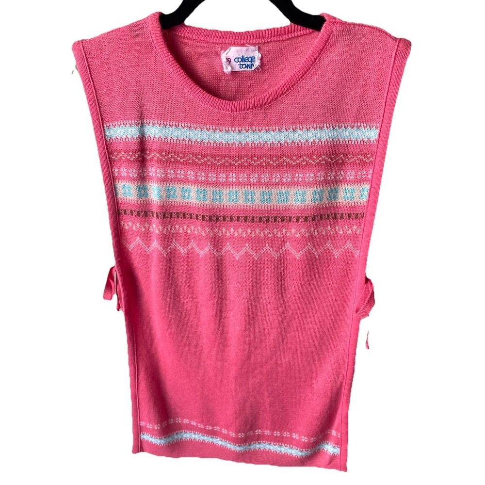 Vintage 70s College Town Womens Sweater Vest Crew Neck Side-Ties Pink Fair Isle